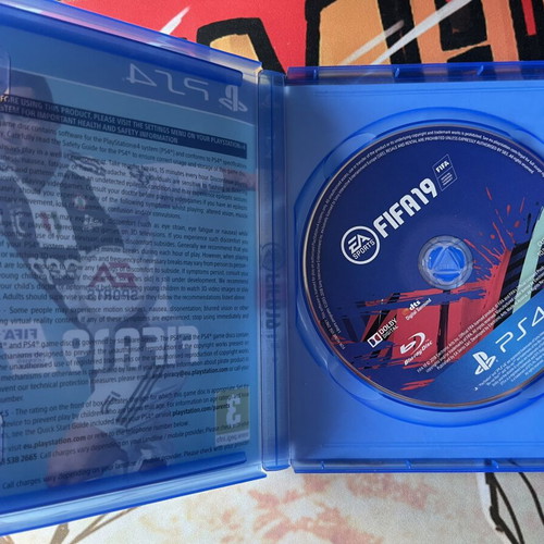 FIFA 19 PS4 used without manual
