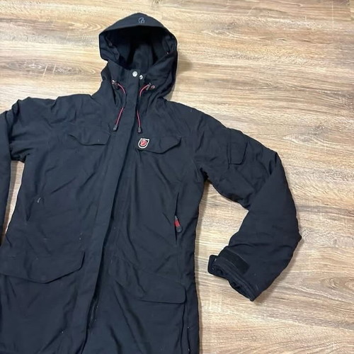 Fjallraven Nuuk Hydratic G1000 parka used, size S, black