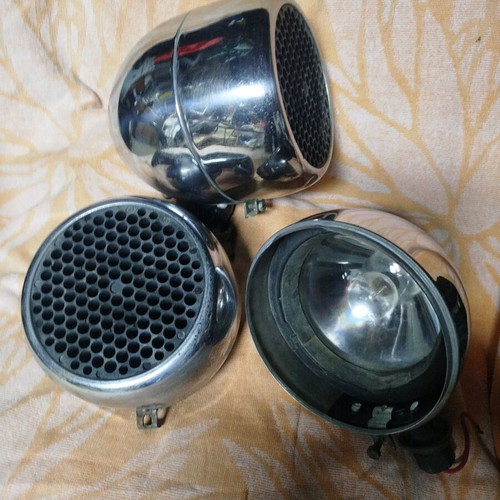 Vintage car beam headlights used in very good condition
