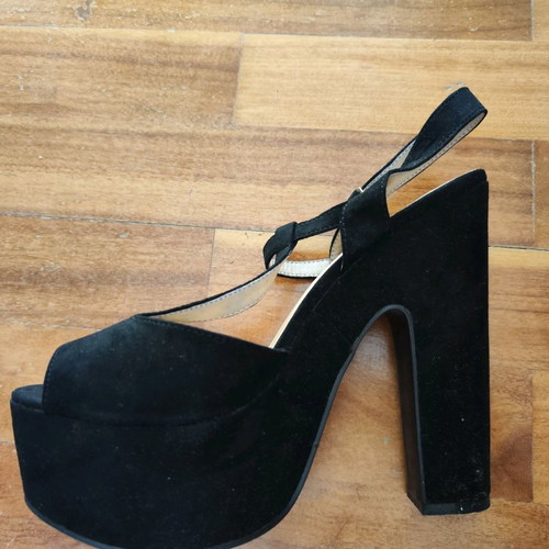 Castor sandals new, size 40, black