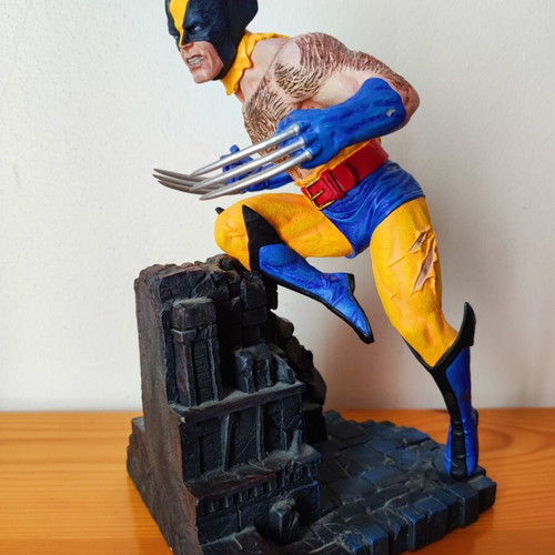 Wolverine Diamond Select Full Size Statue 1310/3000 Marvel 2006 new