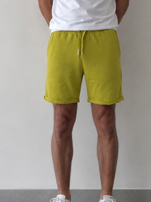 Men's shorts like new, size M, green and yellow