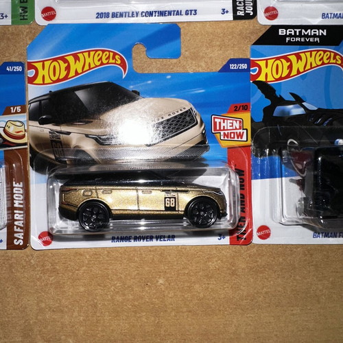 Hot Wheels toy cars, set of 9
