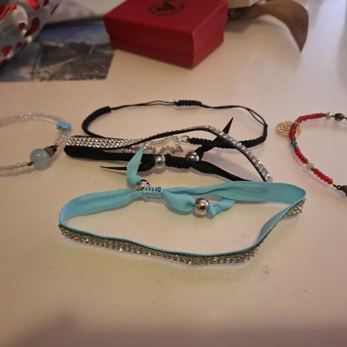 Womens bracelets like new, multicolored