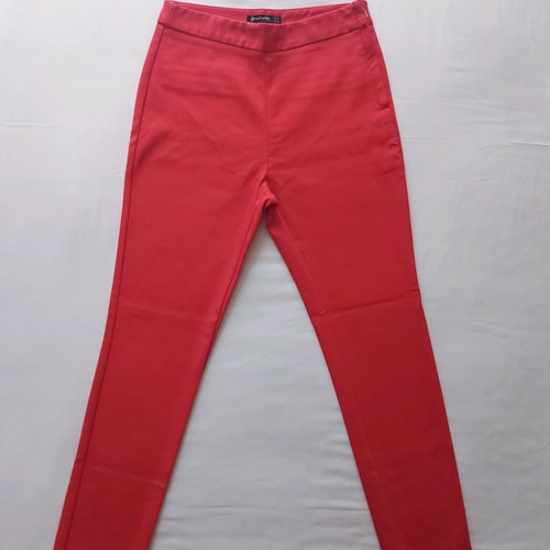 Stradivarius pants size S used in excellent condition