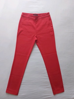 Stradivarius pants size S used in excellent condition