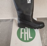 Boots new, size 46