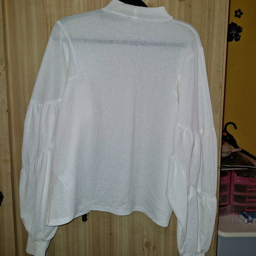 Zara blouse white with wide sleeves, like new, size S