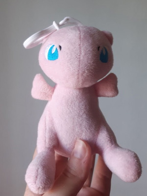 Pokemon Mew plush like new, 13 cm