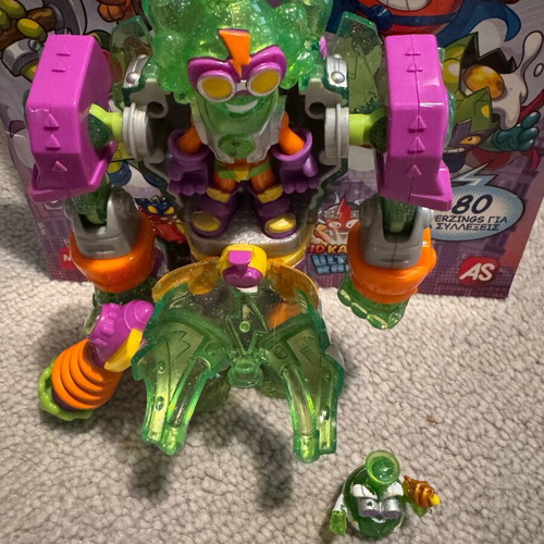SuperZings set used with Kazoom Kids robot and figures