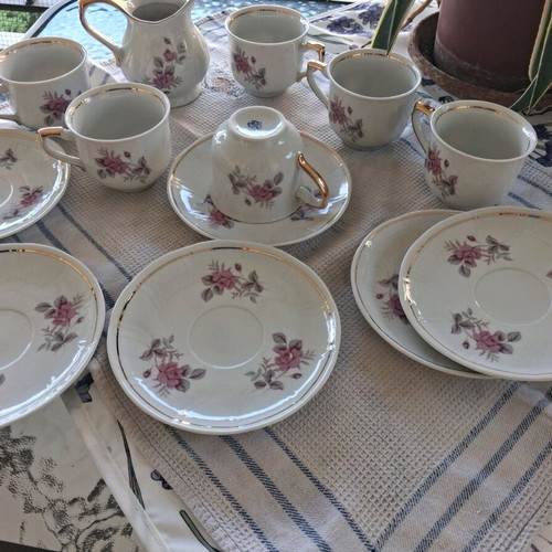 Tea cup set with pink roses and gold trim, brand new