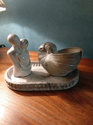 Handmade vintage style decoration set like new