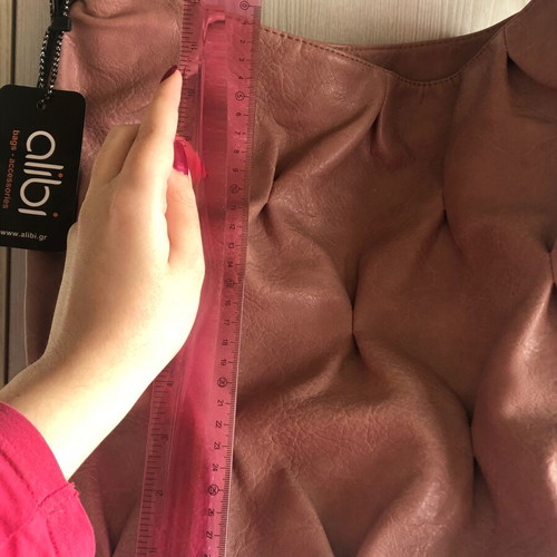 Alibi large crossbody bag new, rotten apple color