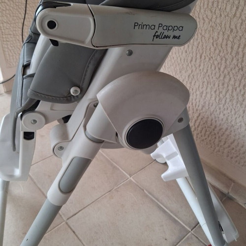 Peg Perego Prima Papa Follow Me high chair used