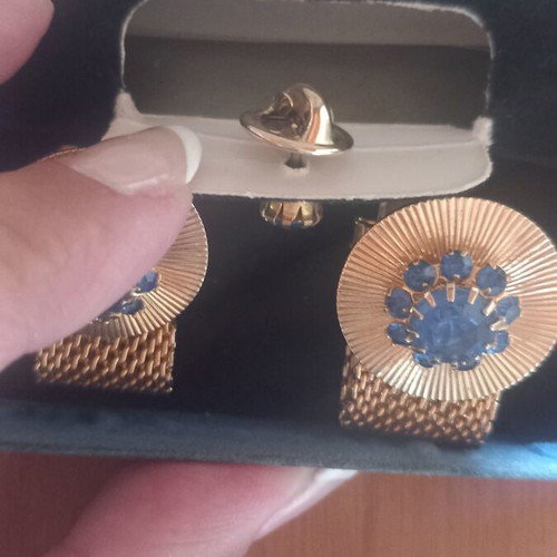 Vintage men's cufflinks set like new