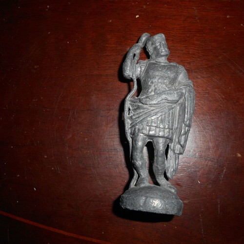 Lead soldier figurine used, unpainted, heavy, 10x5cm