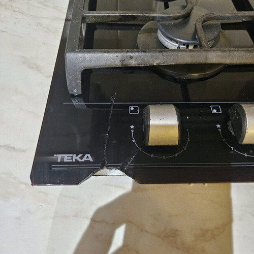 TEKA built-in gas hob used with minor crack
