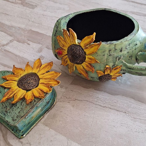 Handmade Sunflowers Clay Set 2 Pieces New