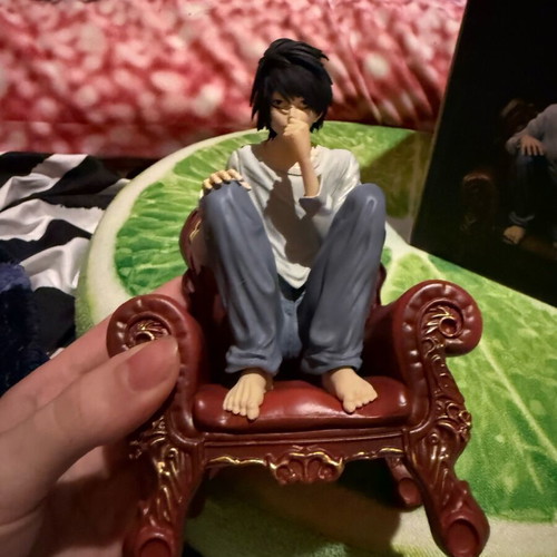 Anime Figure L (Death Note) on chair new