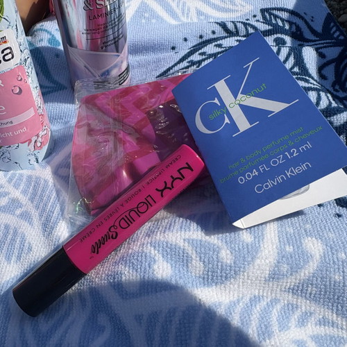 Summer Bag with Balea Hair Mask, Body Mist and Gifts, New