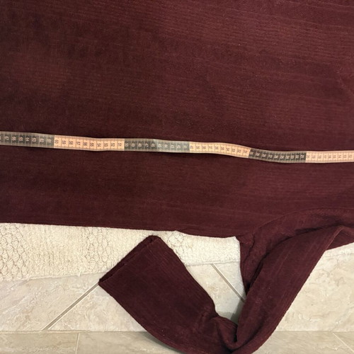 Men's burgundy shirt size L like new, soft warm fabric