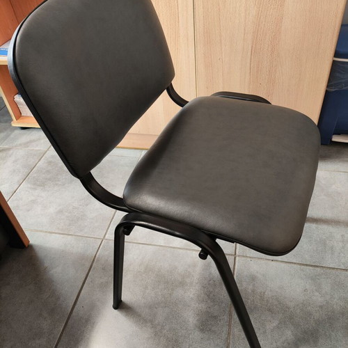 Sigma stackable office chairs, set of 4