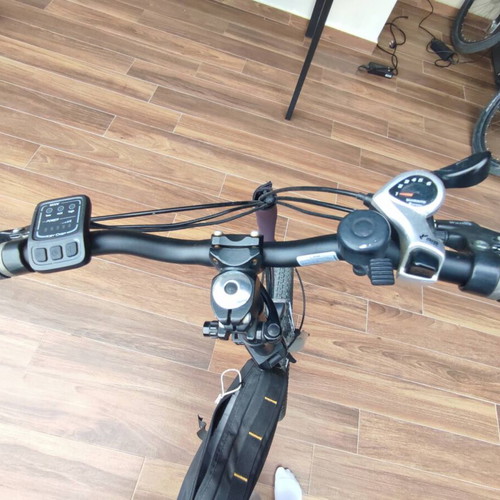 Splendid Bikes electric folding bike 250W like new, 20 inch wheels