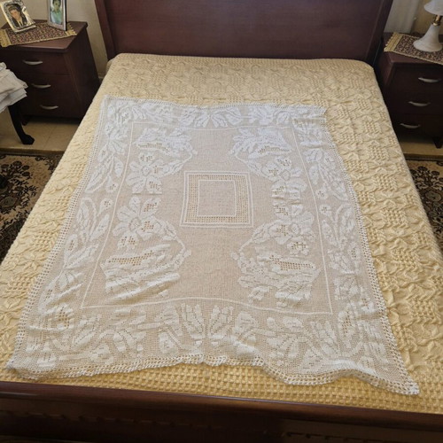 Handmade white rectangular tablecloth new 110x145
