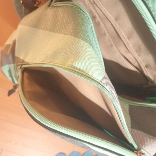 Women’s backpack used green veraman