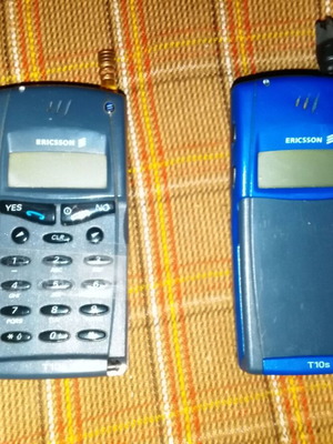 Ericsson T10s pack of two used, non-functional for collection or spare parts