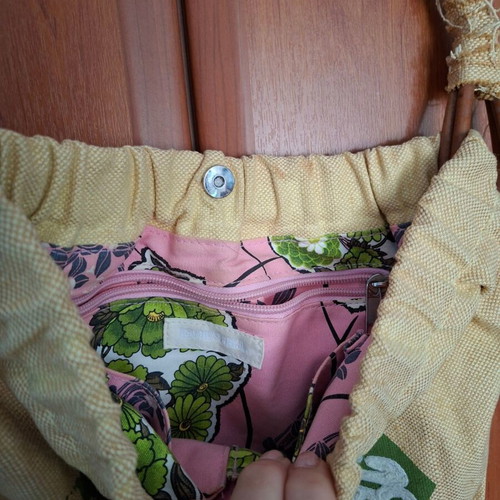 Diesel shoulder bag like new, beige with colorful floral lining
