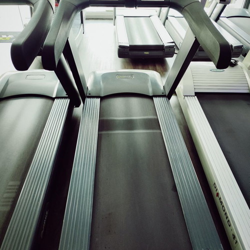 Dhz professional treadmill