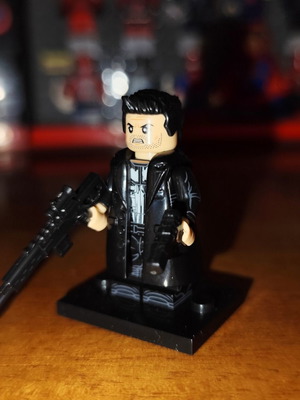 Punisher Netflix Suit μινιατούρα σαν καινούργιο με αξεσουάρ