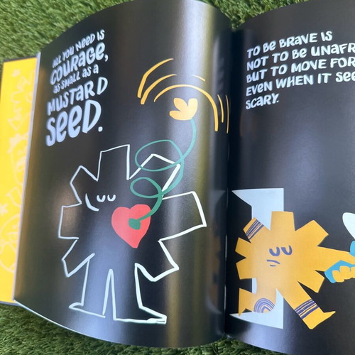 Everybody Feels Fear book new in English for kids
