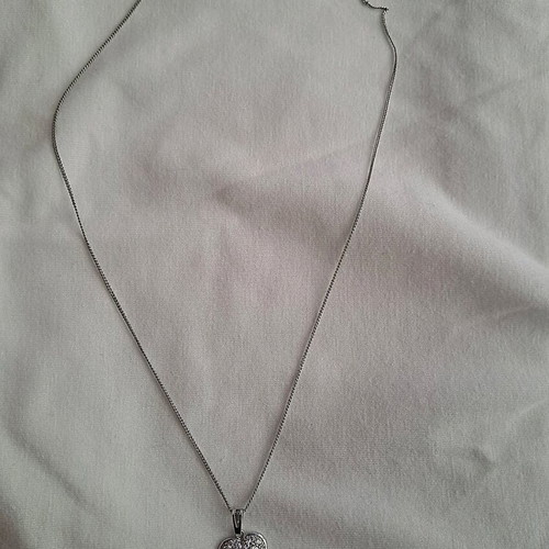 Steel heart necklace with zirconia new, silver color