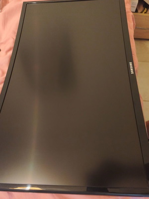 Samsung LC24F390FHRXEN 24" Curved Monitor Like New