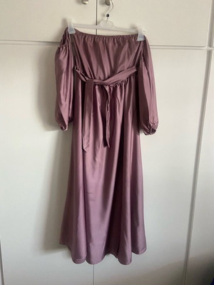 Women's satin long dress pink new with belt