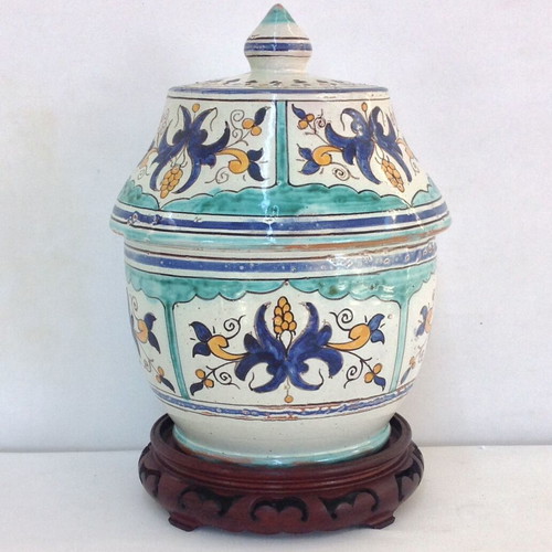 Vintage 1980 Moroccan Safi Vase Igolall/Dmani Handmade with Wooden Base