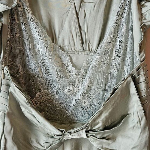 Madame Shou Shou Leontine dress medium mint green like new