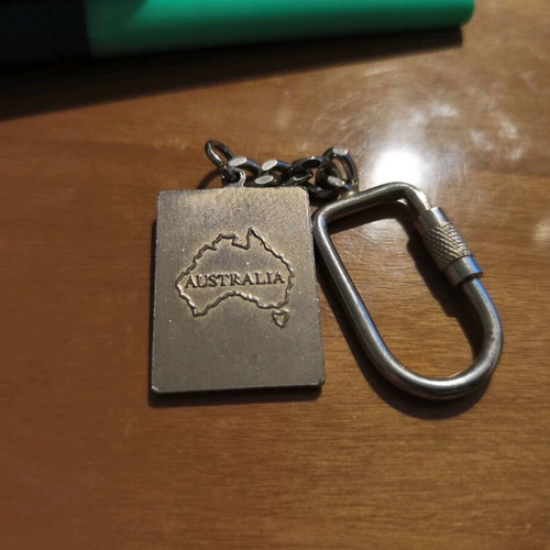 Collectible two-tone Australia keychain like new