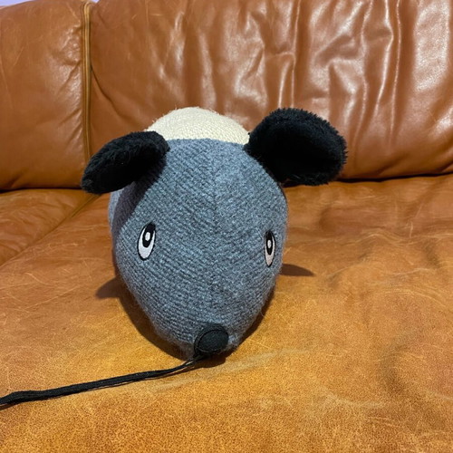 Cat scratching post giant mouse new