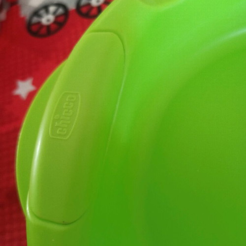 Children's plates set like new, 2 pieces with hippos and thermos feature