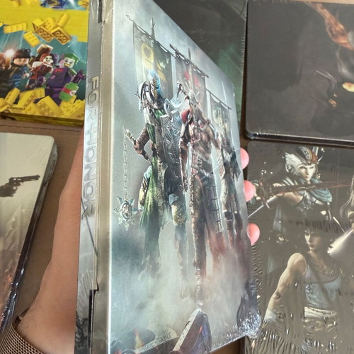 Set of 6 new steelbook game cases for PlayStation 4