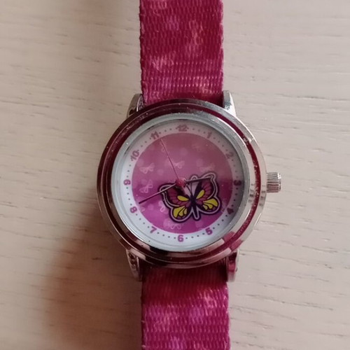 Children's watch with hands like new