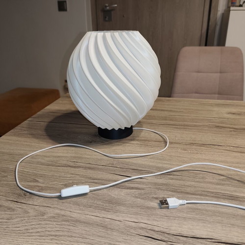 3D Printed Table Lamp Spiral Swirl Design new