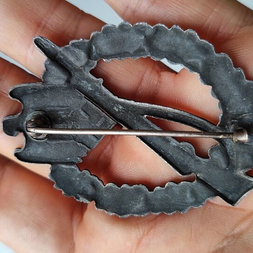 Wermacht Infantry Assault Badge used, World War II