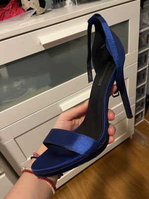 Diamantique satin blue sandals like new, size 39