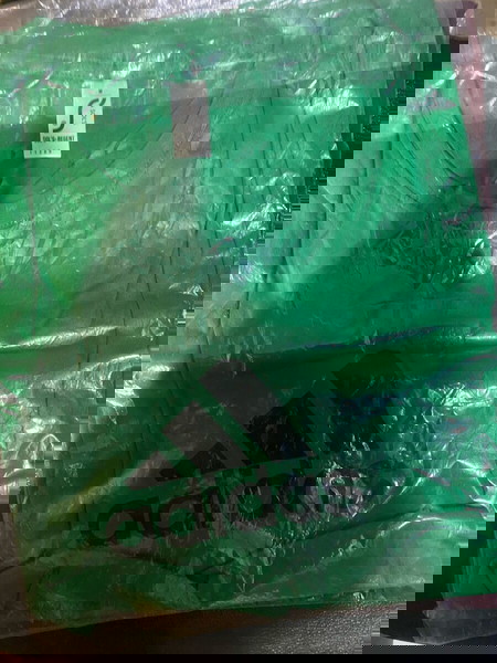 adidas πράσινη μπλουζα