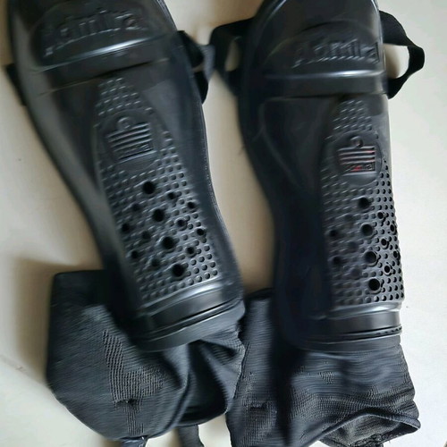 Admiral shin guards used