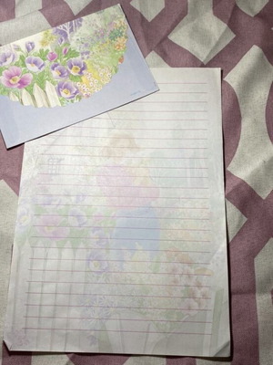 Vintage girl stationery collection like new